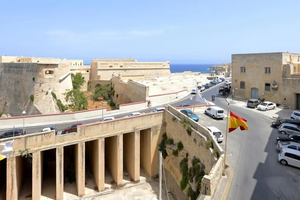 Vallettastay - Harbor View Gem- Sea View 1 Bed Apt